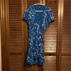 INC International Concepts Blue & White Floral Asymmetrical Wrap Dress | Size M